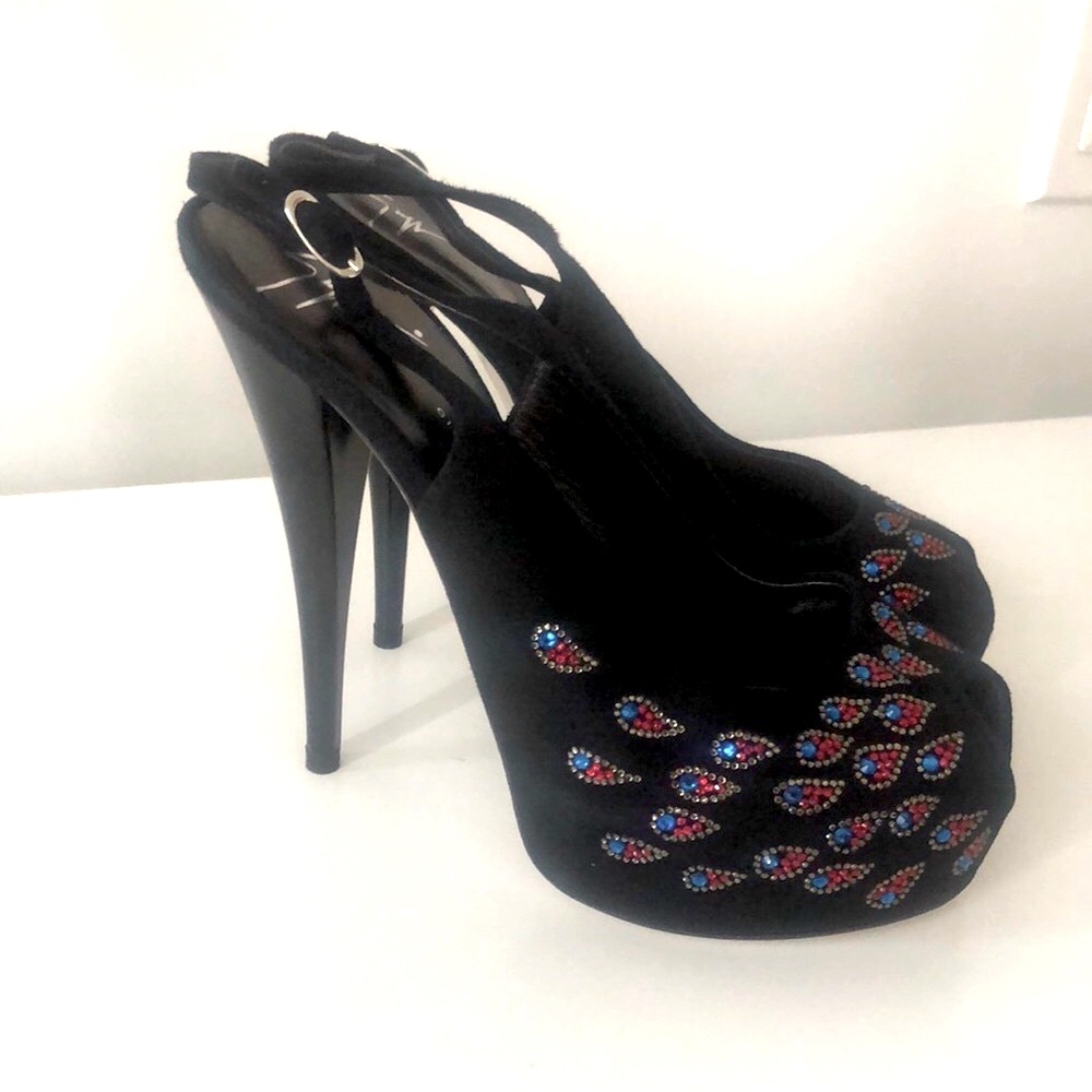 NWOT Giuseppe Zanotti Peacock Jewel Suede Heels